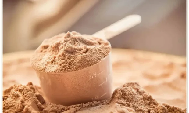 نیاز روزانه به پروتئین چقدر است و مصرف «پودر پروتئین»، مفید است یا مضر؟